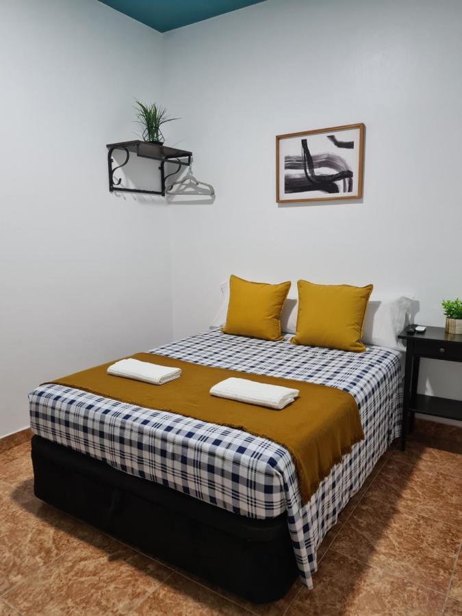 M-A Catrachos Rooms Madrid Esterno foto